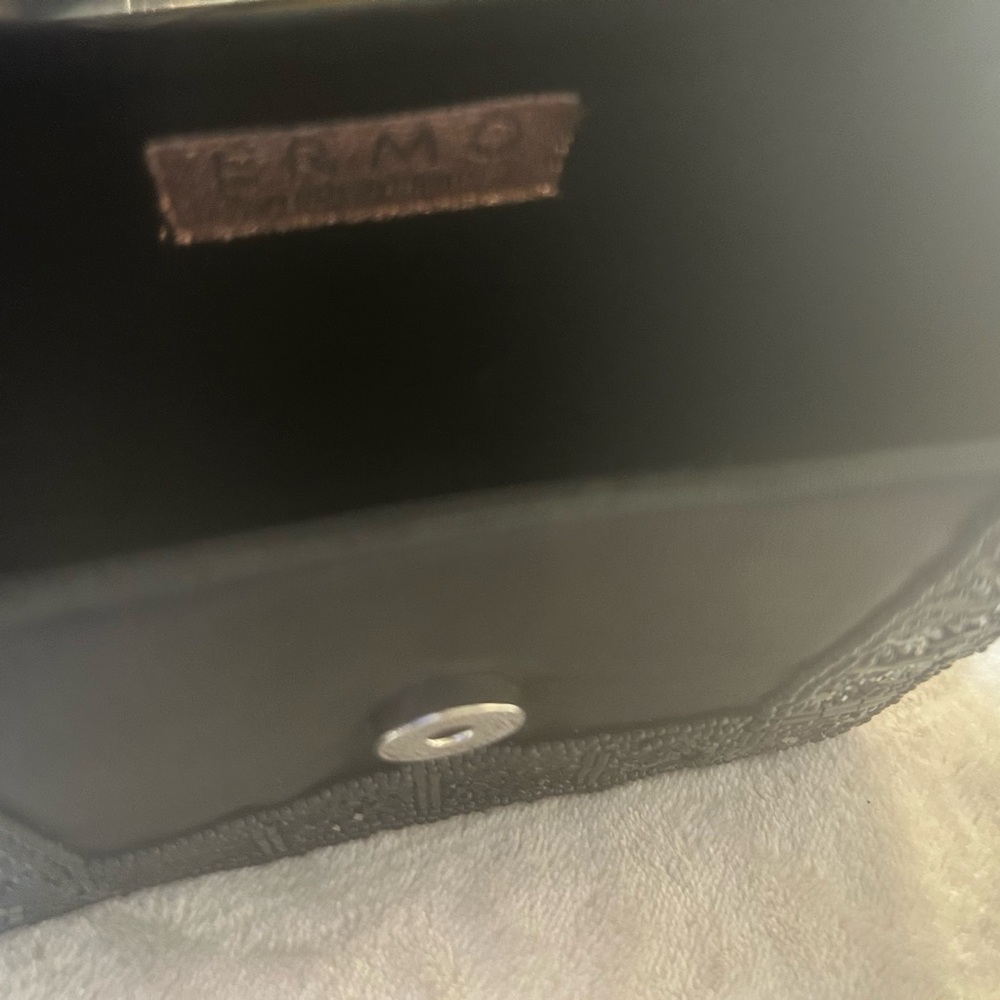 Elegant Black Shoulder Bag